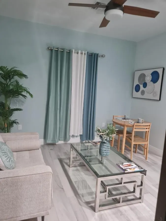 Apartment Ocean Feel @ Fruitfulville West Bay